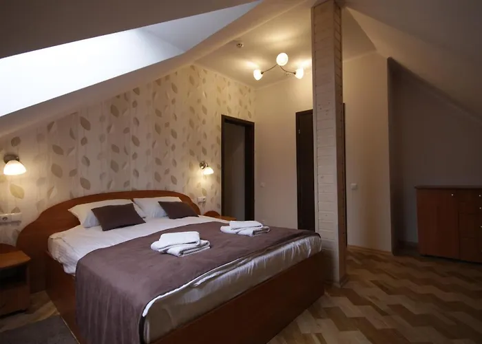 Valentyna Hotel *